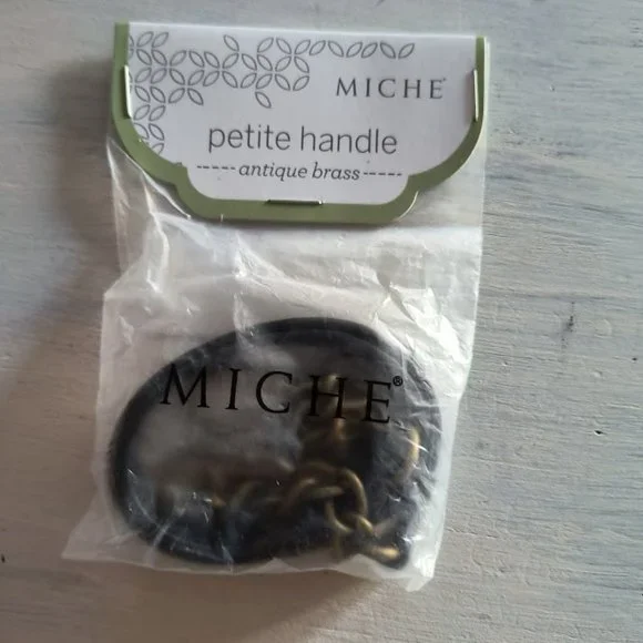 MICHE HANDLES AND MORE - Picture 12 of 16